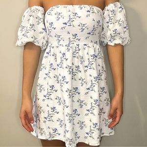FOREVER 21 FLORAL PRINT DRESS